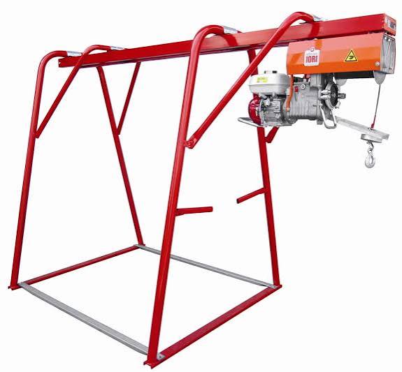 Iori Italy 1 Tonne Concrete Hoist with Honda GX270 Engine